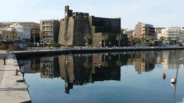 Tratti di Storia di Pantelleria | 𝐑𝐀𝐃𝐈𝐎 ® 𝐏𝐀𝐍𝐓𝐄𝐋𝐋𝐄𝐑𝐈𝐀