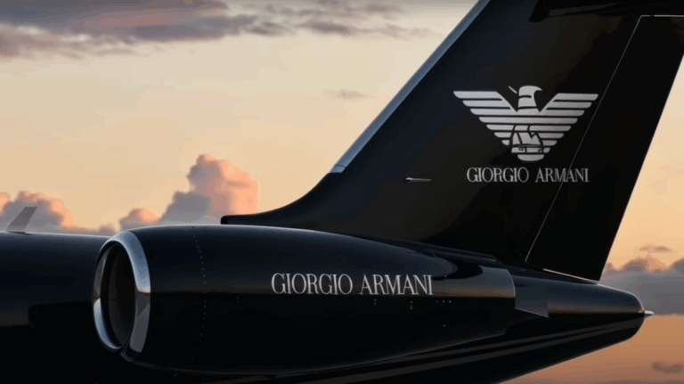 Intitolare lโaeroporto a Giorgio Armani: il dibattito si apre alla comunitร | ๐๐๐๐๐ ยฎ ๐๐๐๐๐๐๐๐๐๐๐